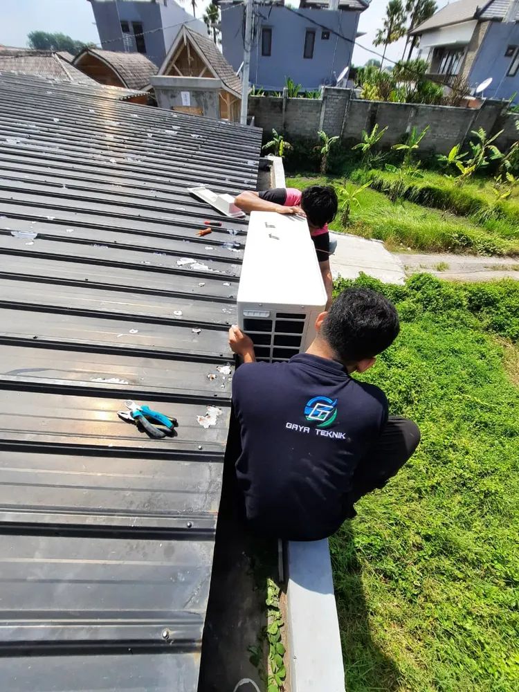 Pemasangan AC Baru Bali