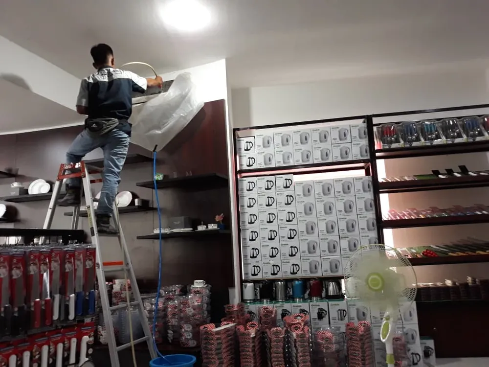 Perawatan AC Rumah Kantor Villa Bali